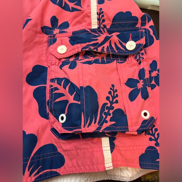 Abercrombie & Fitch Swim Trunks Size M Pink and Blue Floral 2018 Hibiscus Long - Picture 8 of 15